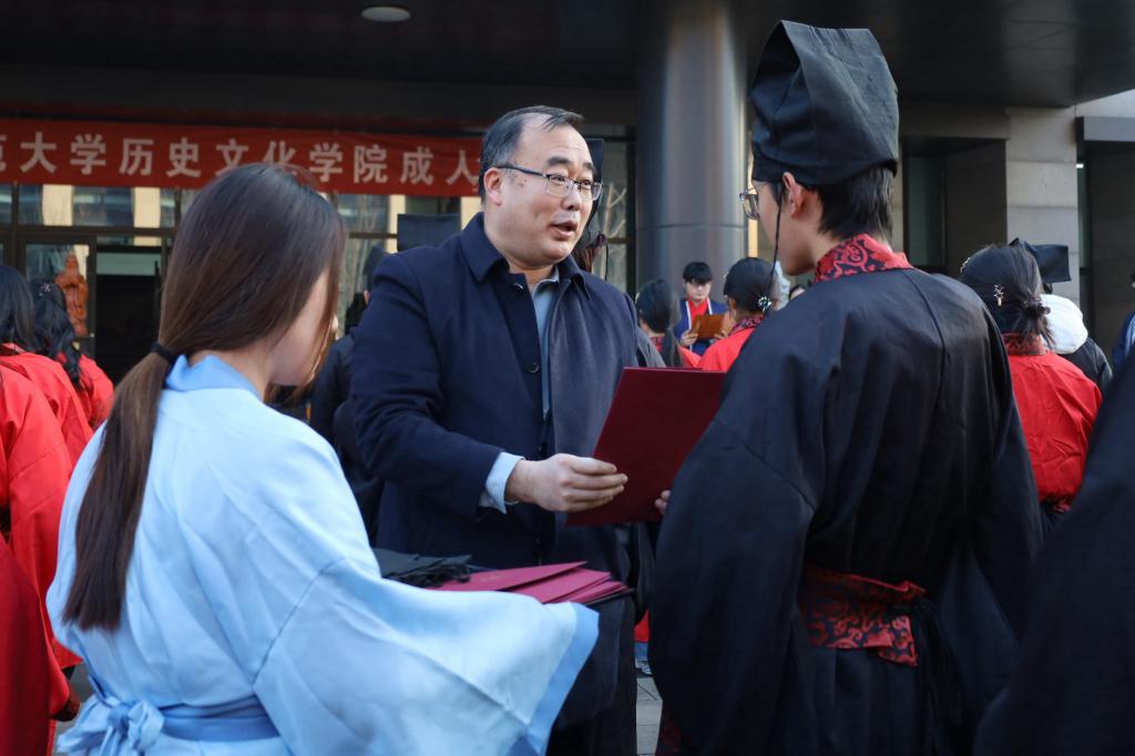 皇冠体育投注