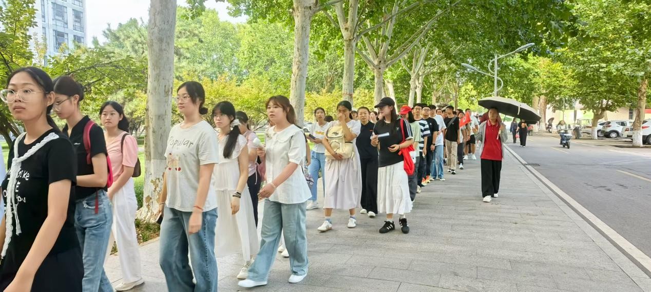 皇冠体育投注