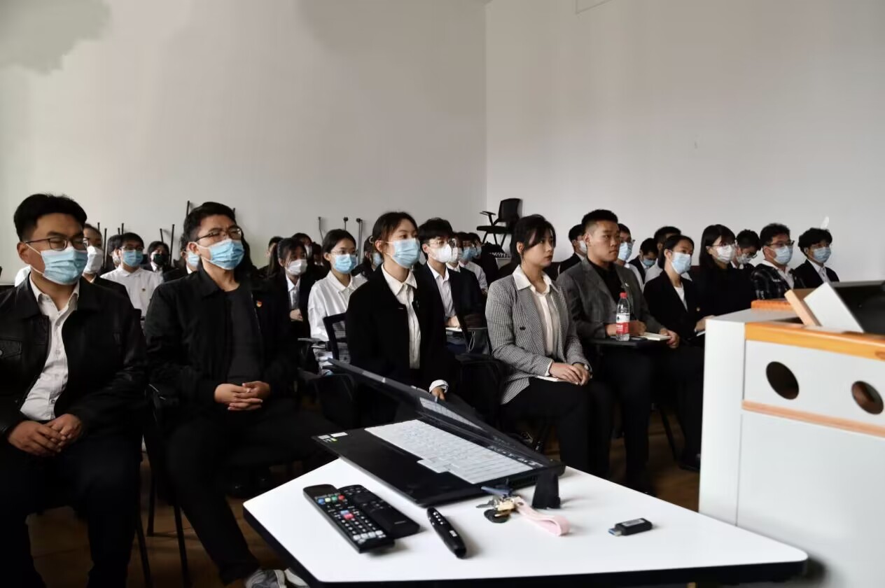 皇冠体育投注