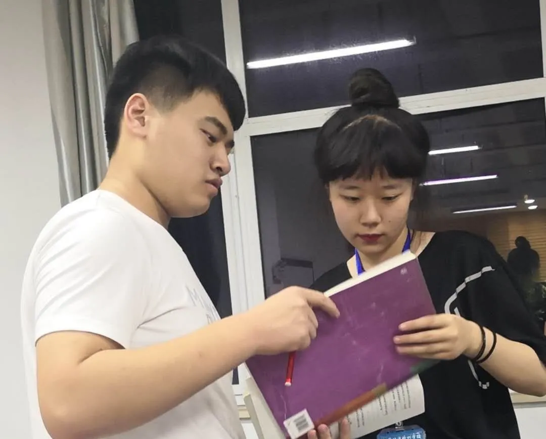 皇冠体育投注