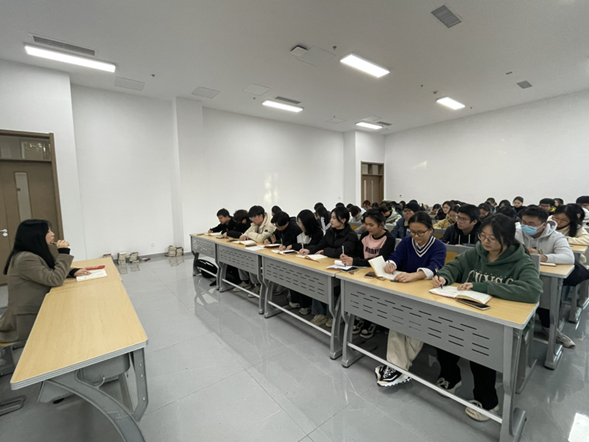 皇冠体育投注