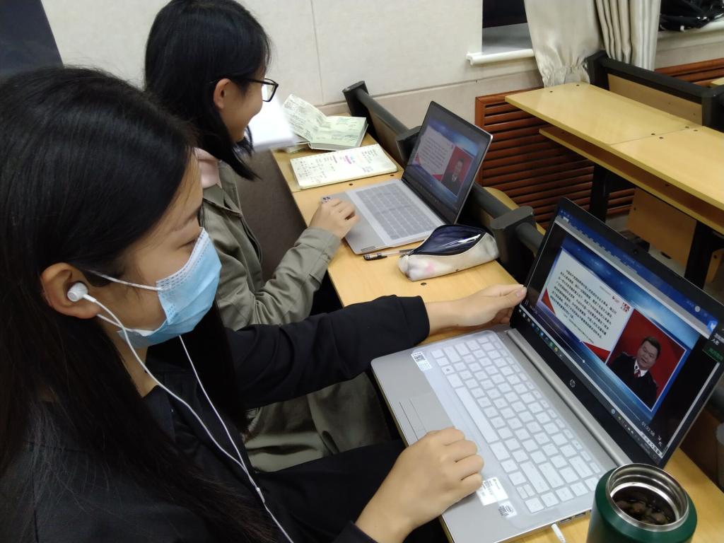 皇冠体育投注