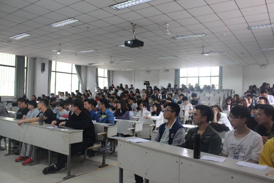 皇冠体育投注