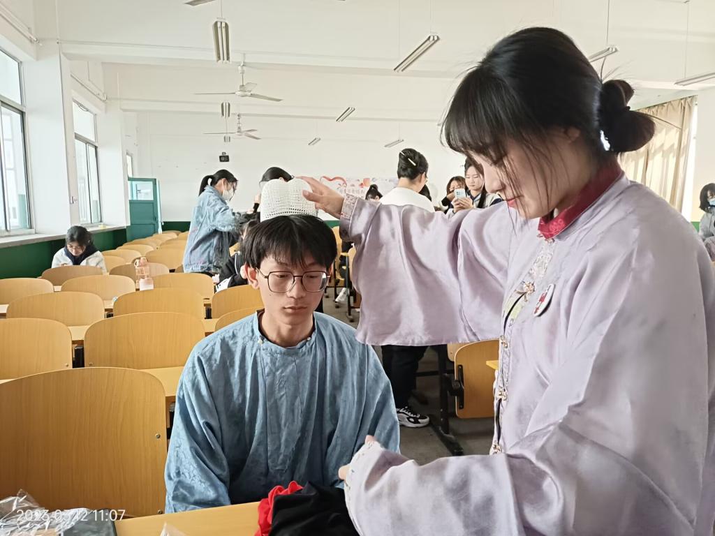 皇冠体育投注