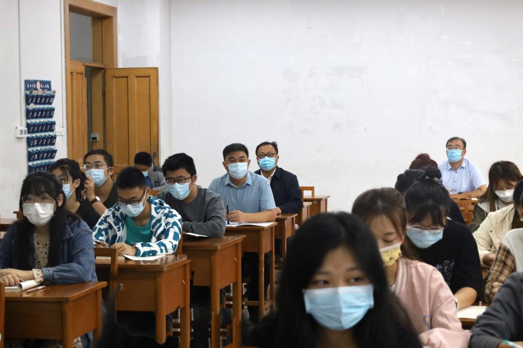 皇冠体育投注
