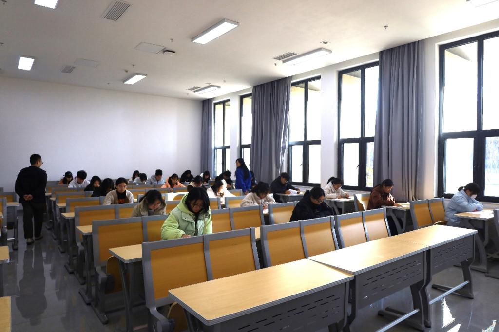 皇冠体育投注