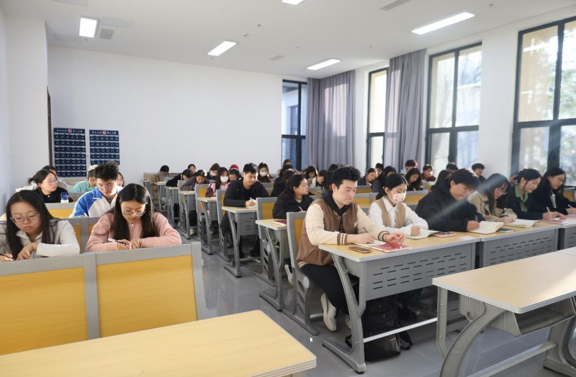 皇冠体育投注