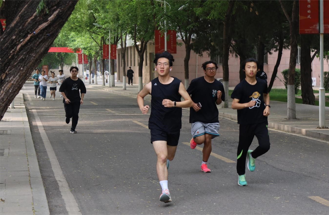 皇冠体育投注