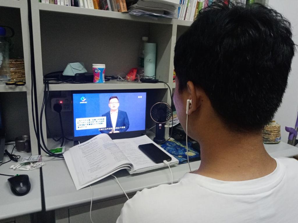 皇冠体育投注