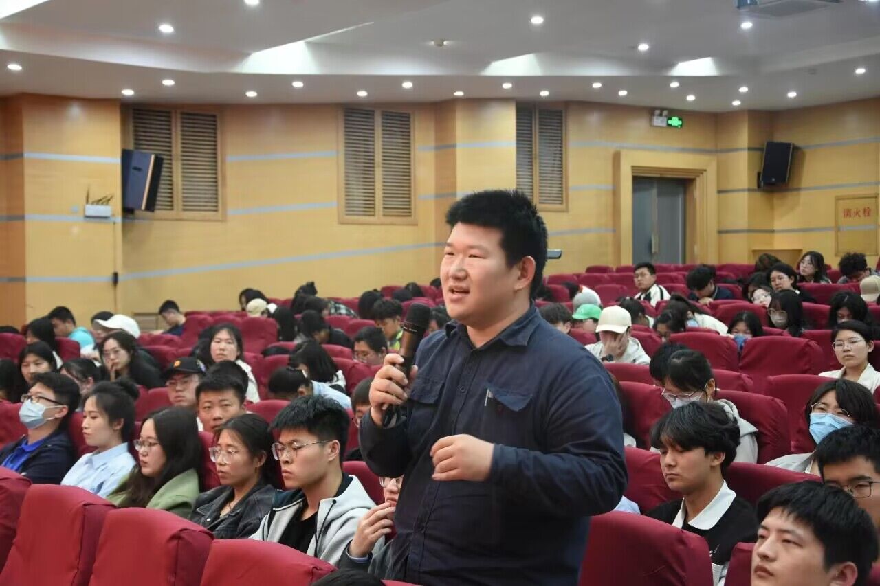 皇冠体育投注