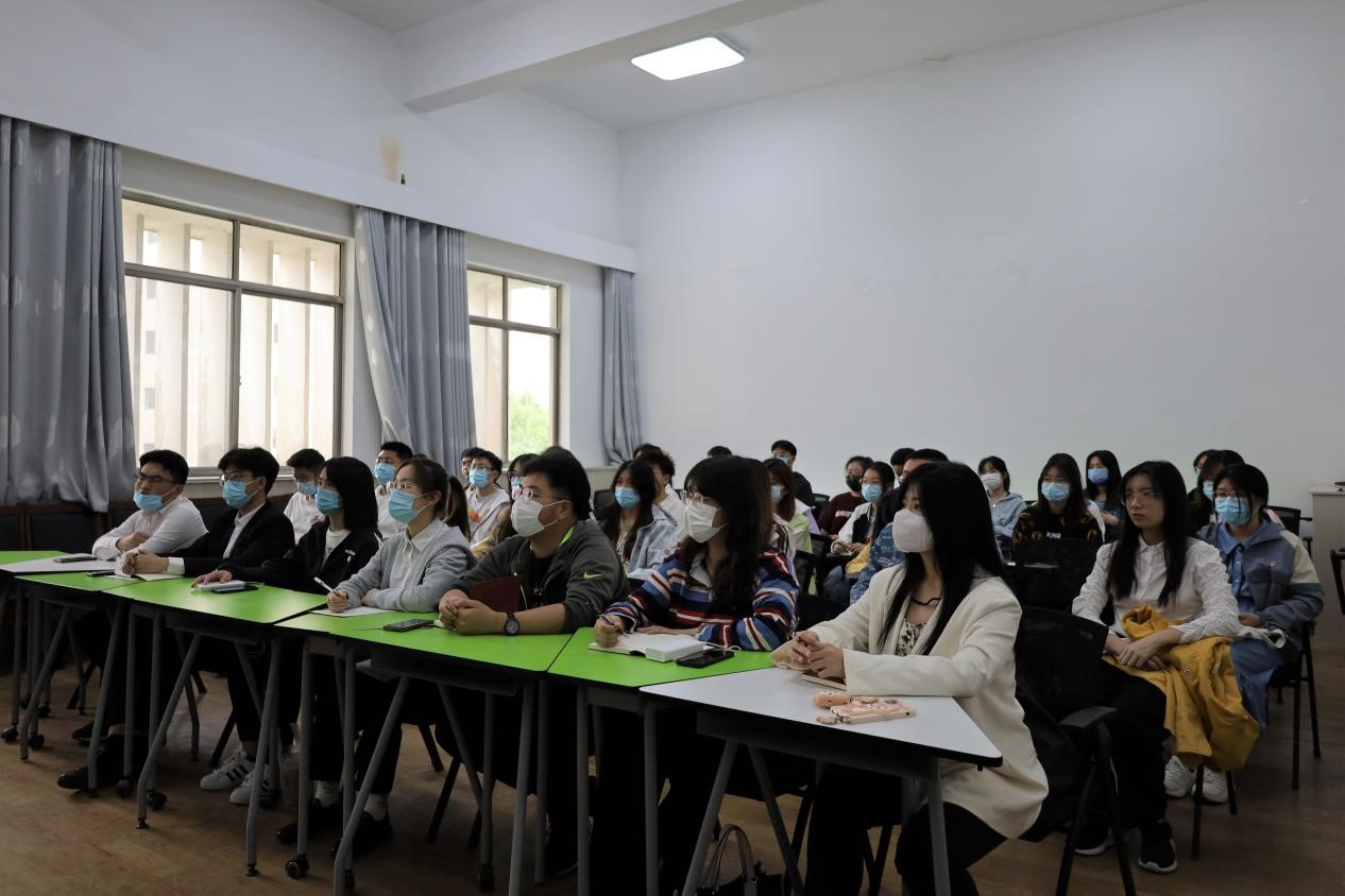 皇冠体育投注