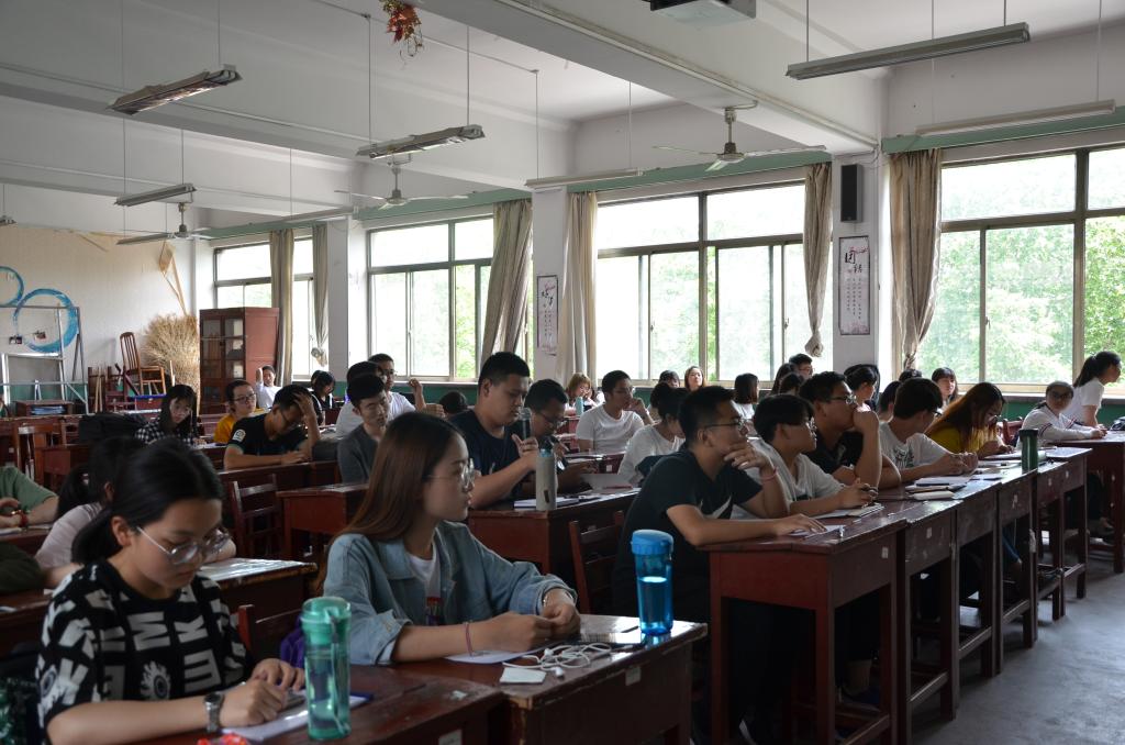 皇冠体育投注