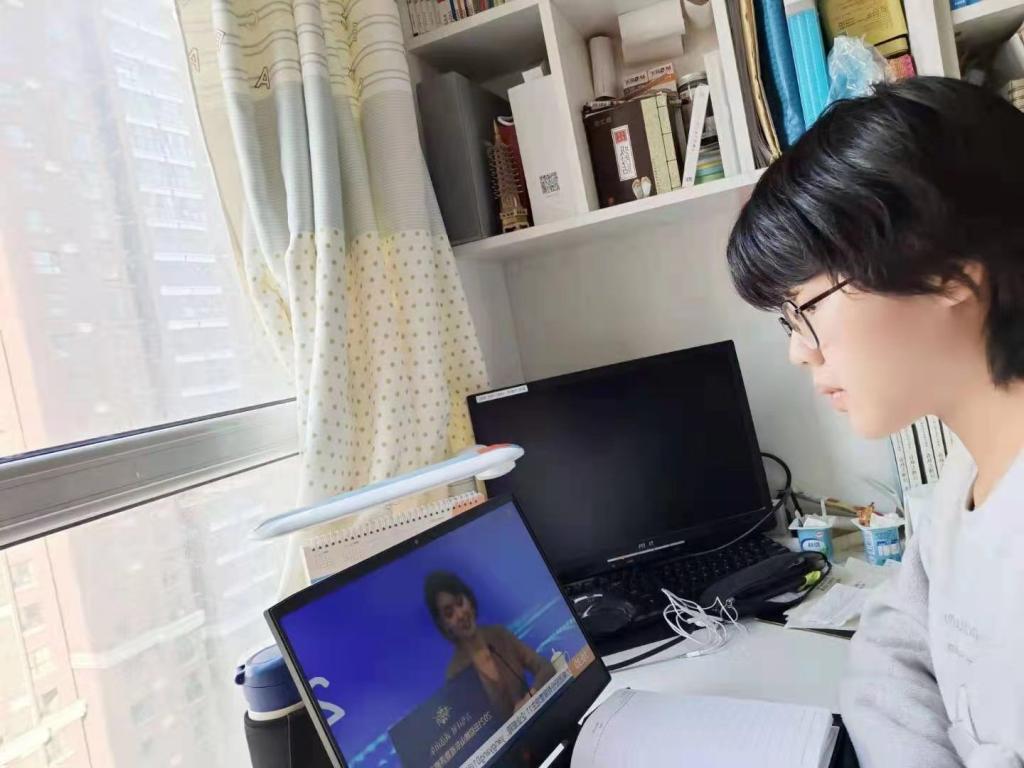 皇冠体育投注