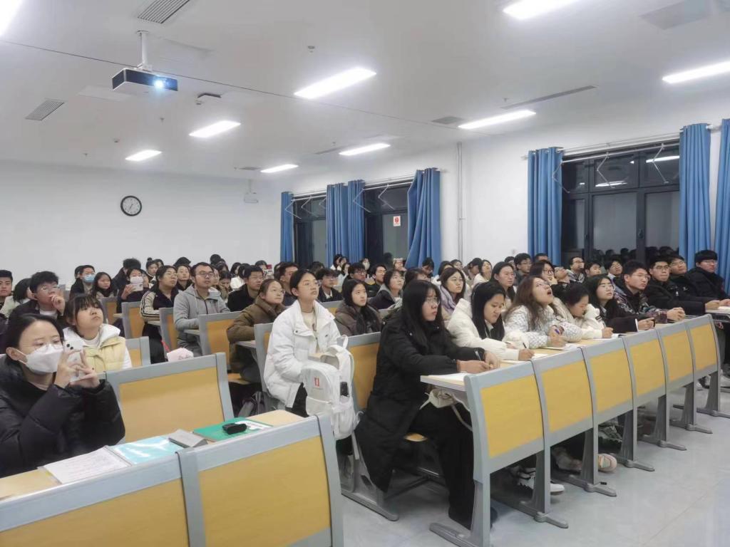 皇冠体育投注
