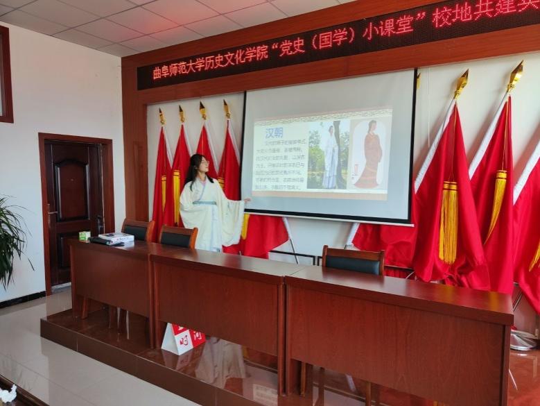 皇冠体育投注