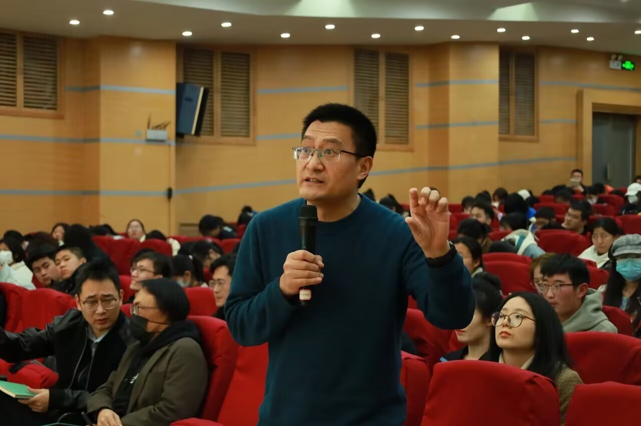 皇冠体育投注