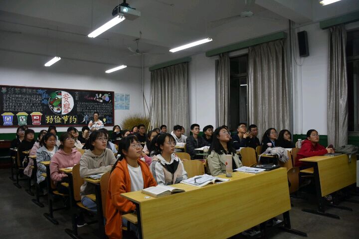 皇冠体育投注