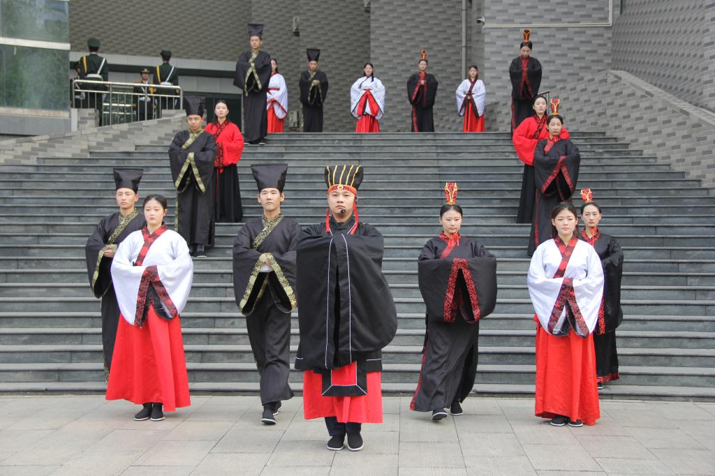 皇冠体育投注