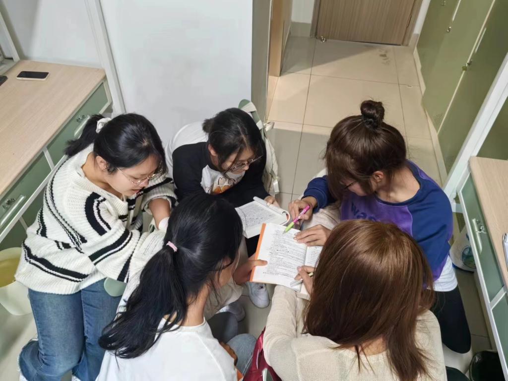 皇冠体育投注