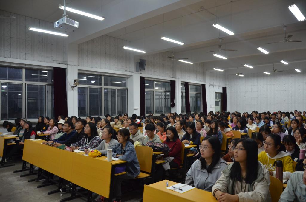 皇冠体育投注