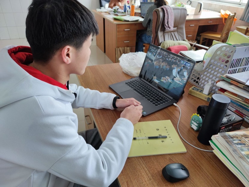 皇冠体育投注