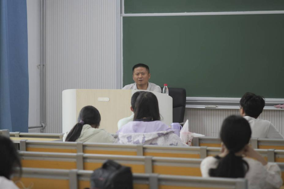 皇冠体育投注