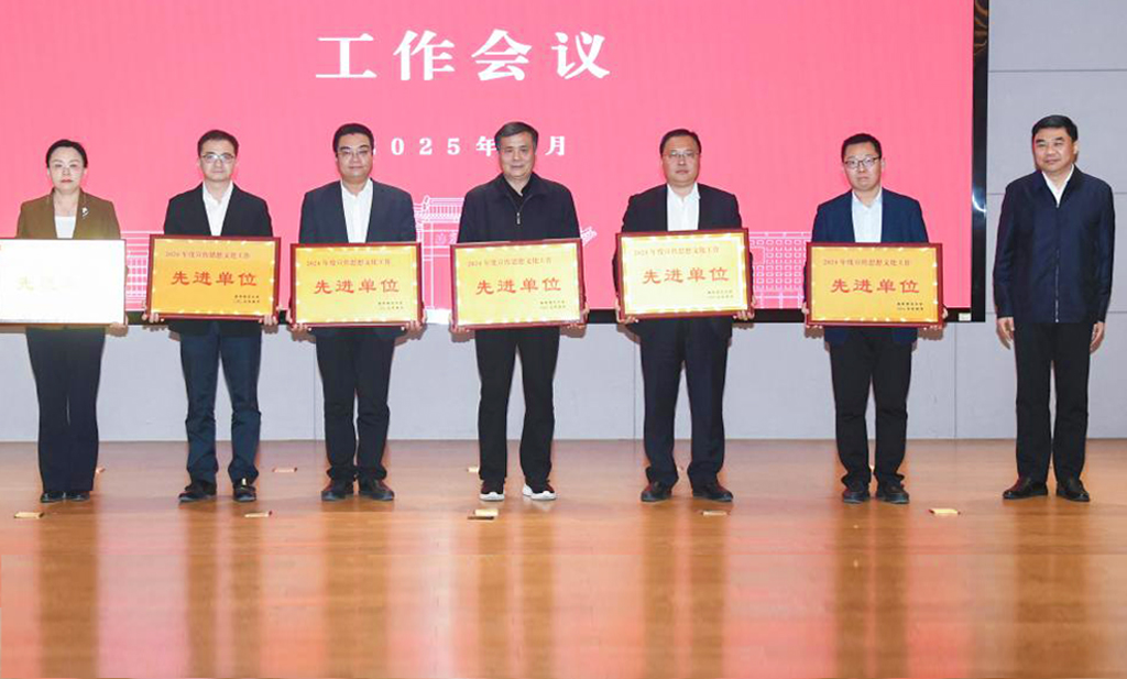 皇冠体育投注
