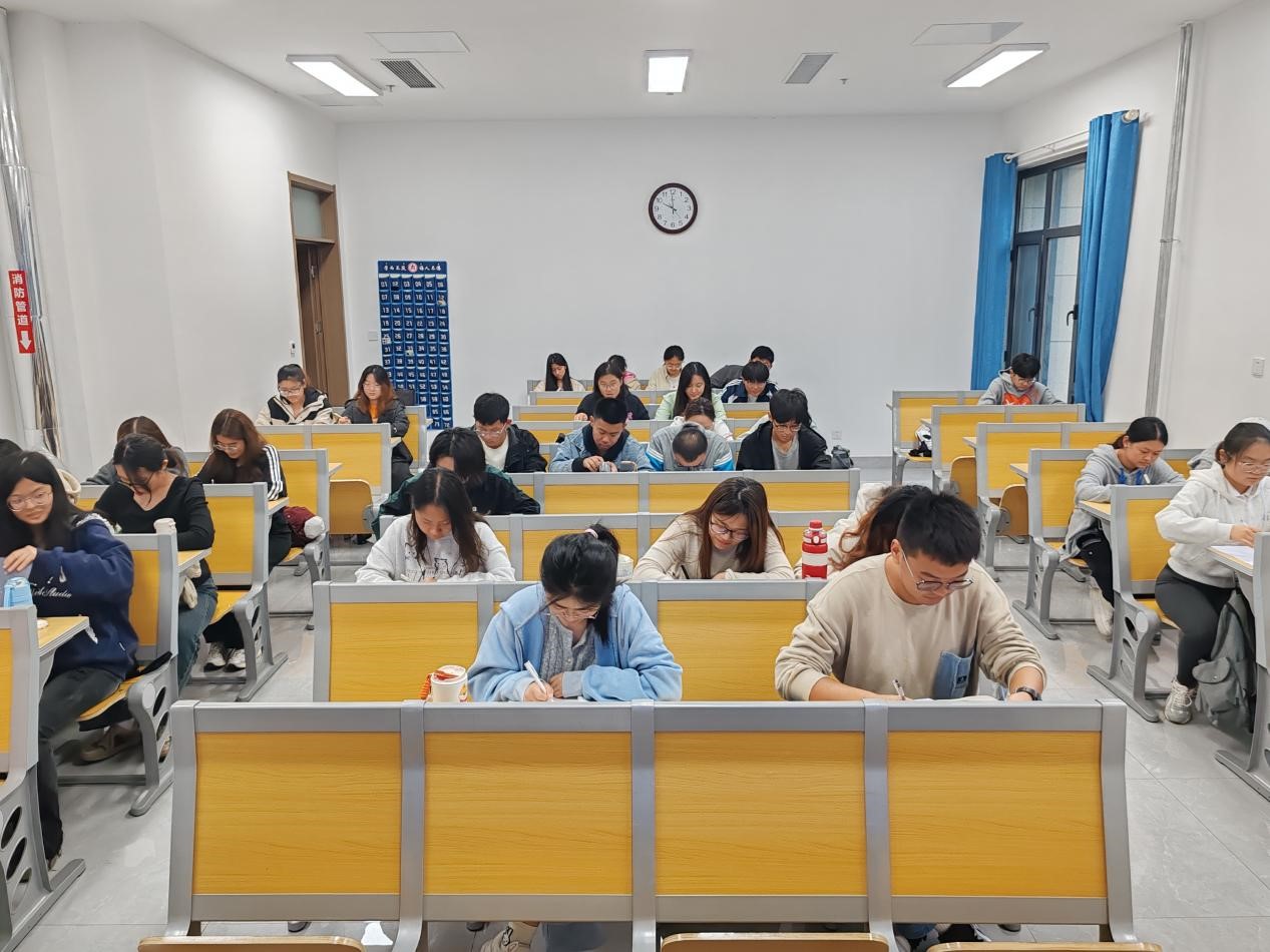 皇冠体育投注