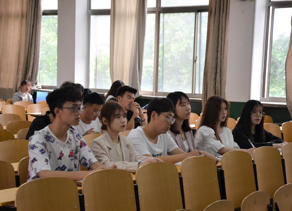皇冠体育投注