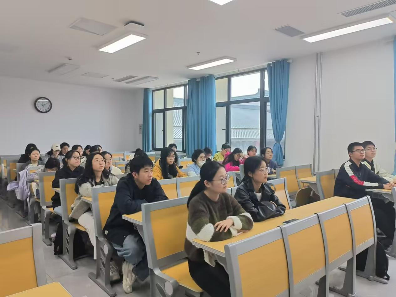 皇冠体育投注