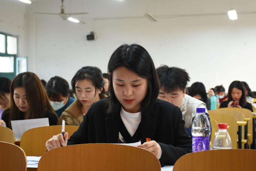 皇冠体育投注