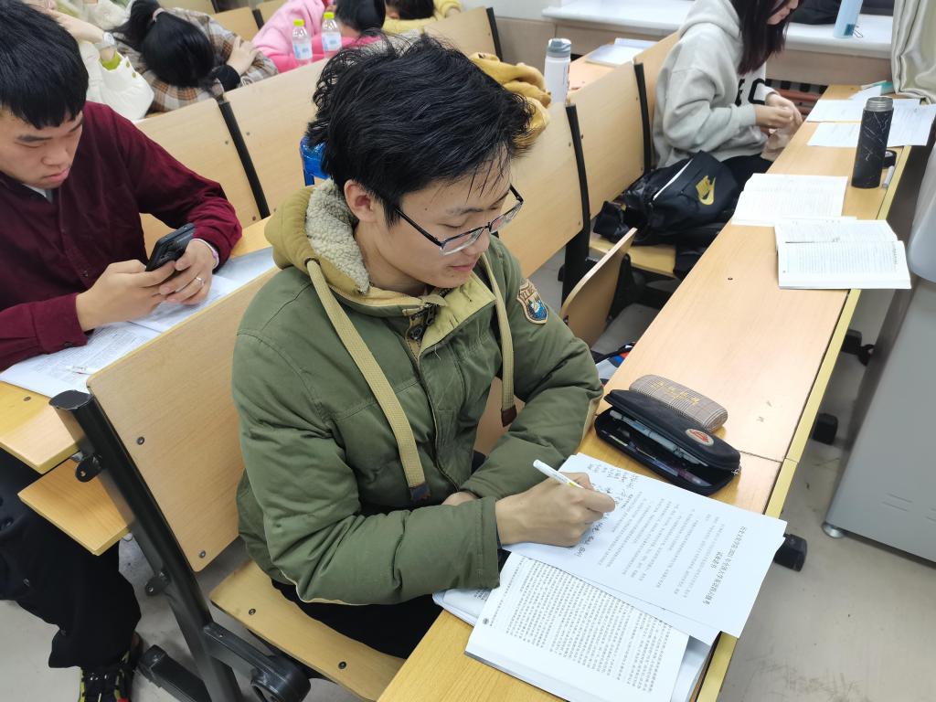 皇冠体育投注