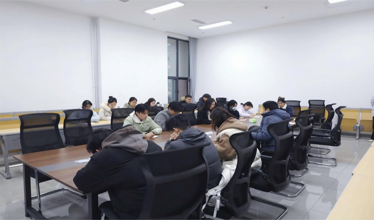 皇冠体育投注