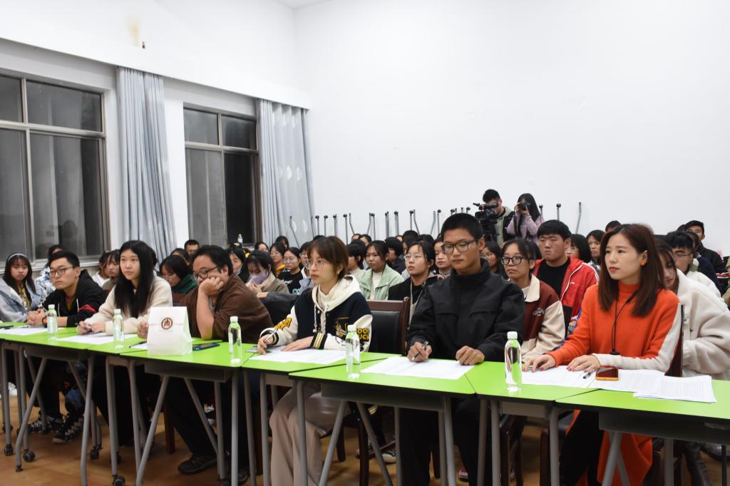 皇冠体育投注