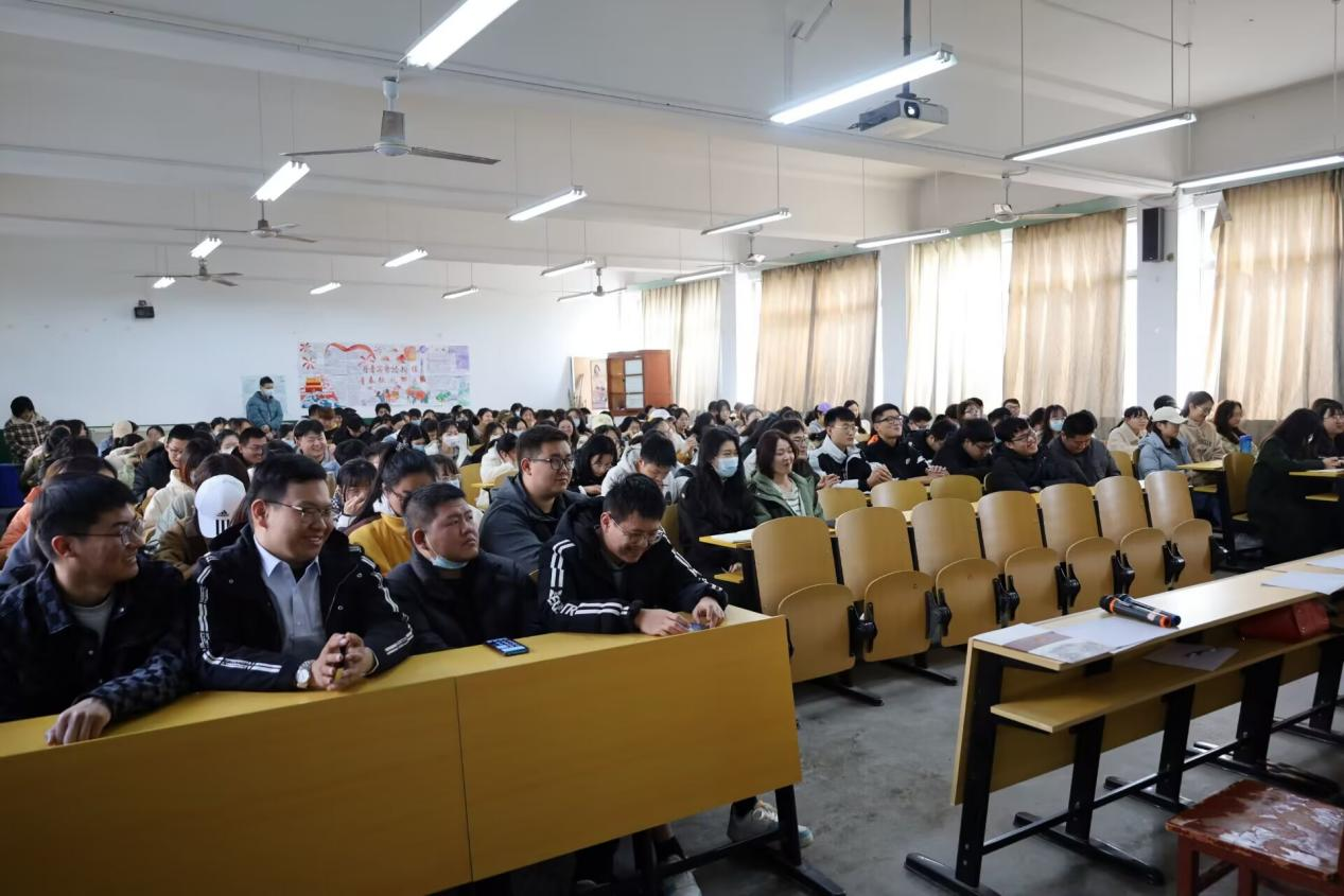 皇冠体育投注